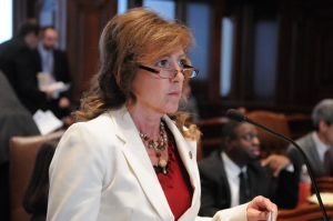 Senator Linda Holmes